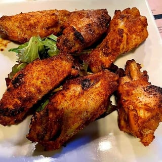 Trail Dust Wings Half Dozen