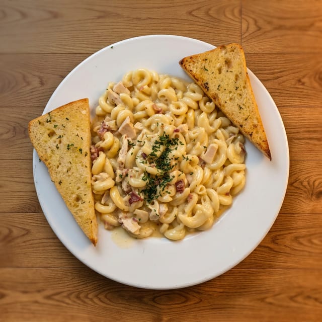 Chicken Bacon Mac.