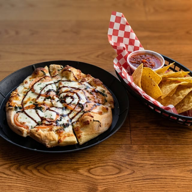 Build Your Own Lunch Combo.
