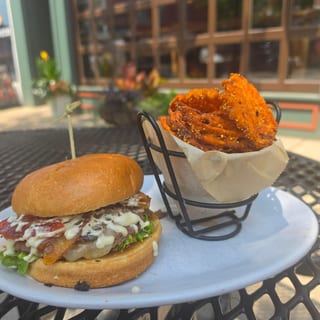 Trail Boss Elk Burger